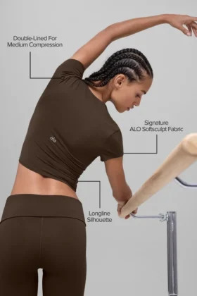 Koszulka z krótkim rękawem Alo Softsculpt Precision – Espresso
