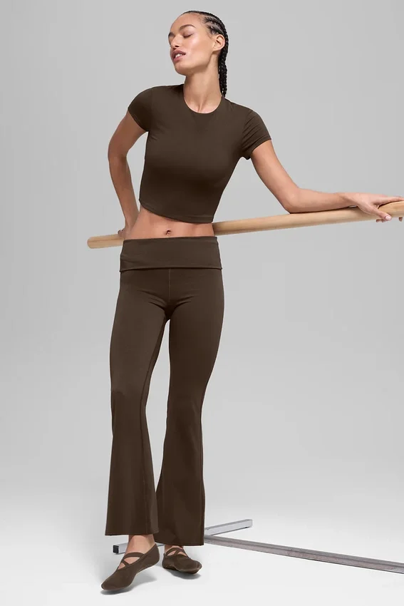 Koszulka z krótkim rękawem Alo Softsculpt Precision – Espresso
