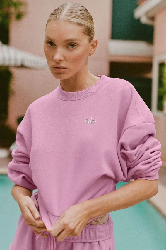 Krótka bluza z okrągłym dekoltem Accolade – różowy „Candy Heart”