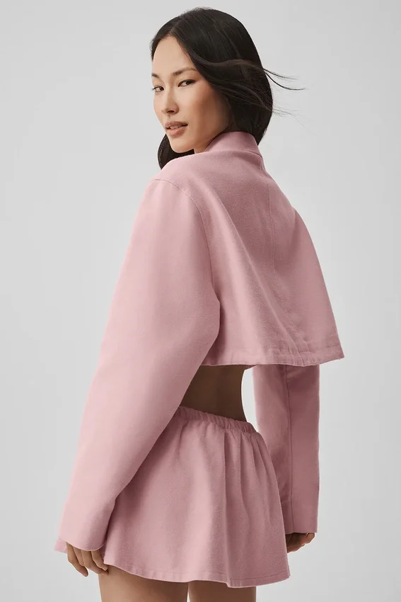 Krótka kurtka z zamkiem na całej długości z serii „Fan Favorite” – Vintage Pink
