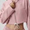 Krótka kurtka z zamkiem na całej długości z serii „Fan Favorite” – Vintage Pink