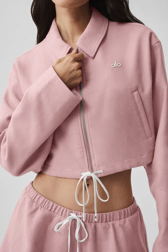 Krótka kurtka z zamkiem na całej długości z serii „Fan Favorite” – Vintage Pink