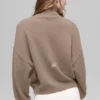 Krótki sweter z golfem New Class z wełny i kaszmiru – Chai Latte