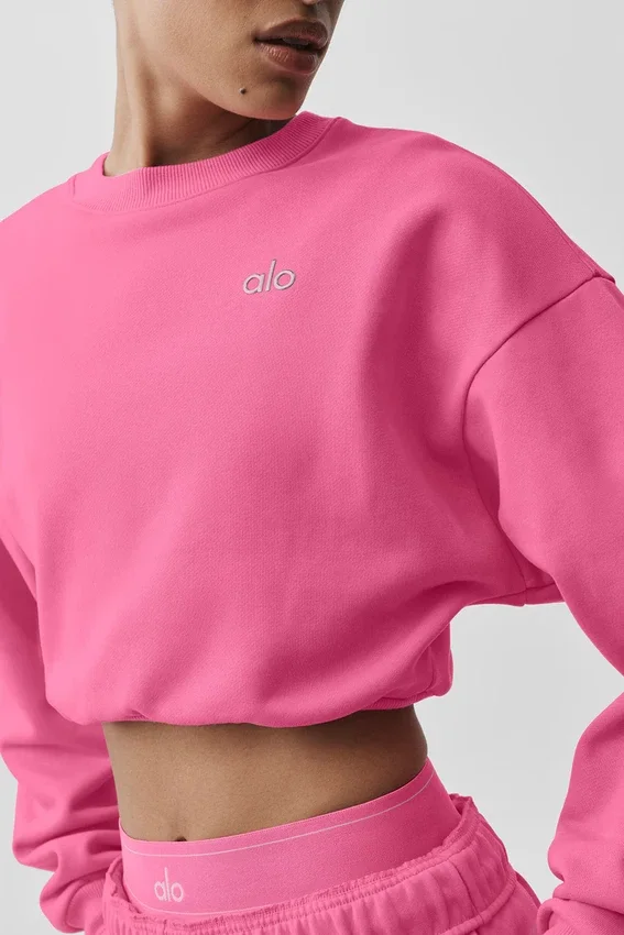 Krótki sweter z okrągłym dekoltem Accolade – kolor „Paradise Pink”