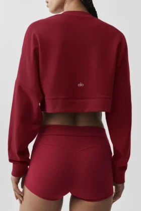 Krótki sweter z okrągłym dekoltem Sway – kolor Summer Romance Red