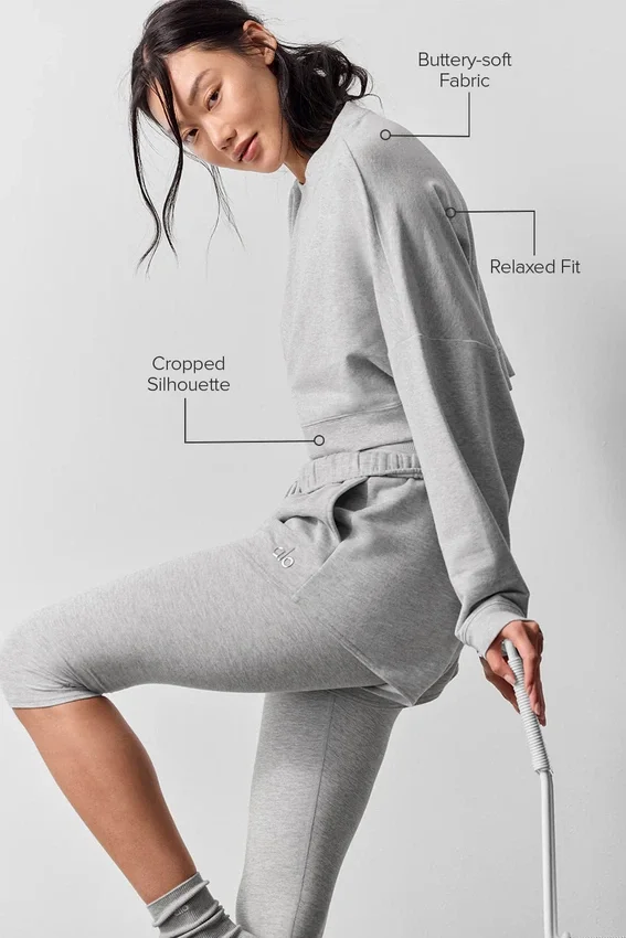 Krótki sweter z okrągłym dekoltem Sway – szary meliżanowy