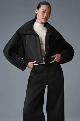 Kurtka puchowa Sherpa Cozy Escape – Black/Black