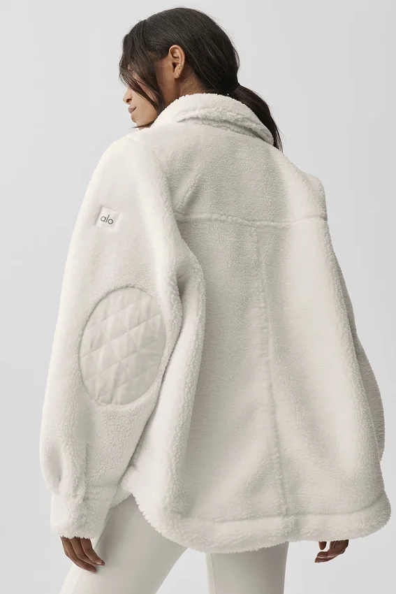 Kurtka typu shacket Sherpa Edge – kolor kości słoniowej