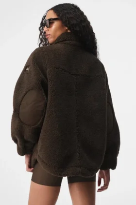 Kurtka typu shacket z lamówką z polaru Sherpa – kolor espresso