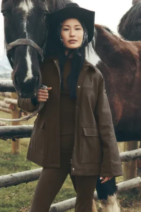 Kurtka typu twill barn – kolor espresso