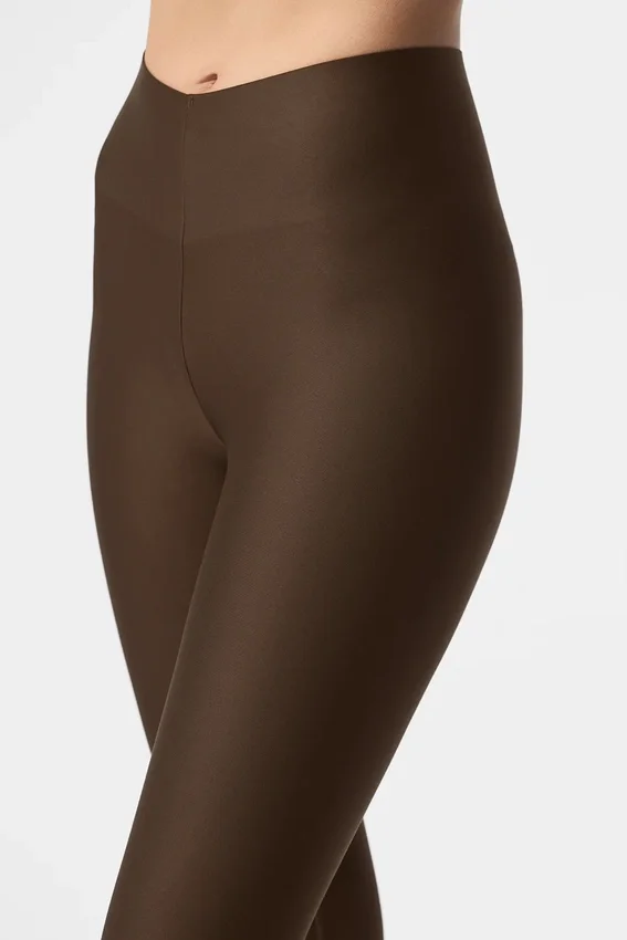 Legginsy Airlift Strength Extreme z bardzo wysokim stanem i długością 7/8 – kolor espresso