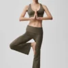 Legginsy Alo Softsculpt 7/8 z podwiniętymi nogawkami i rozszerzanymi nogawkami – Olive Tree