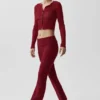Legginsy Alo Softsculpt 7/8 z podwiniętymi nogawkami i rozszerzanymi nogawkami – Summer Romance Red
