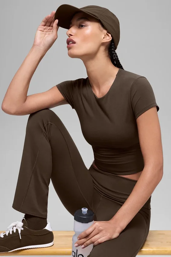 Koszulka z krótkim rękawem Alo Softsculpt Precision – Espresso