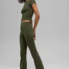 Legginsy Alo Softsculpt High-Waist z rozszerzanymi nogawkami – zielono-oliwkowe
