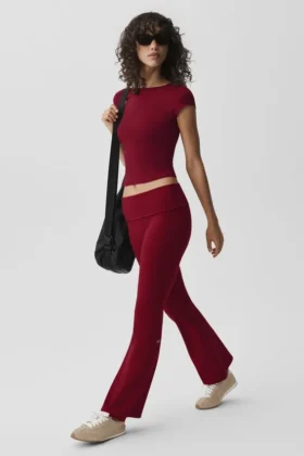 Legginsy Alo Softsculpt z podwiniętymi nogawkami i rozszerzanymi nogawkami – Summer Romance Red