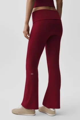 Legginsy Alo Softsculpt z podwiniętymi nogawkami i rozszerzanymi nogawkami – Summer Romance Red