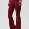 Legginsy Alo Softsculpt z podwiniętymi nogawkami i rozszerzanymi nogawkami – Summer Romance Red