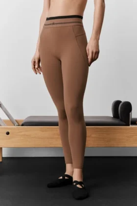 Legginsy „Better Together” z wysokim stanem i długością 7/8 z nadrukiem Airbrush – brązowy „Sun Kissed”/czarny