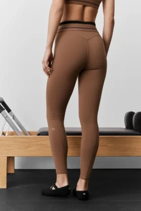 Legginsy „Better Together” z wysokim stanem i długością 7/8 z nadrukiem Airbrush – brązowy „Sun Kissed”/czarny