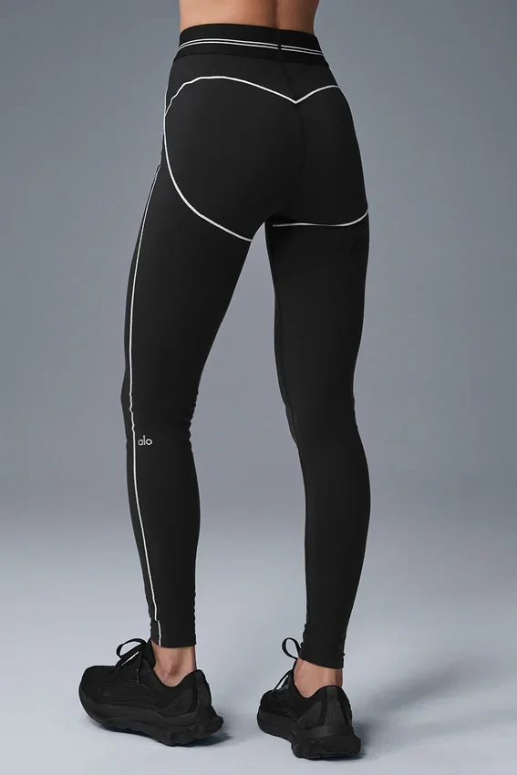 Legginsy „Heart Throb” z wysokim stanem i nadrukiem Airbrush – czarne/białe