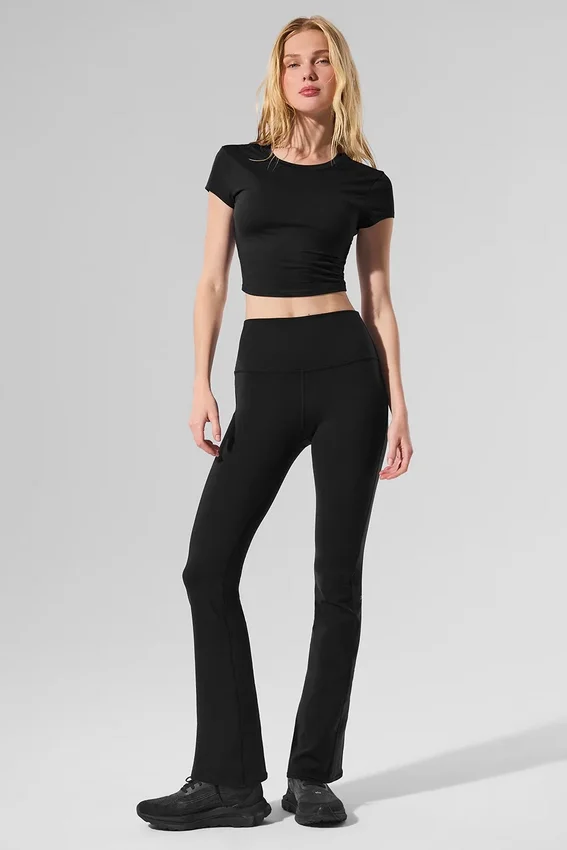 Legginsy High-Waist Airbrush z nogawkami typu bootcut o długości 7/8 – czarne