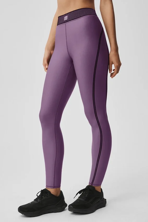 Legginsy High-Waist Airlift z długością 7/8 z linii Line Up – Plum Kiss