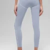 High-Waist Airbrush 7/8 Heart Throb Legginsy – Winter Frost/Białe