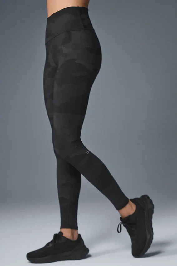 Legginsy Vapor w kamuflażu z wysokim stanem | Legginsy damskie