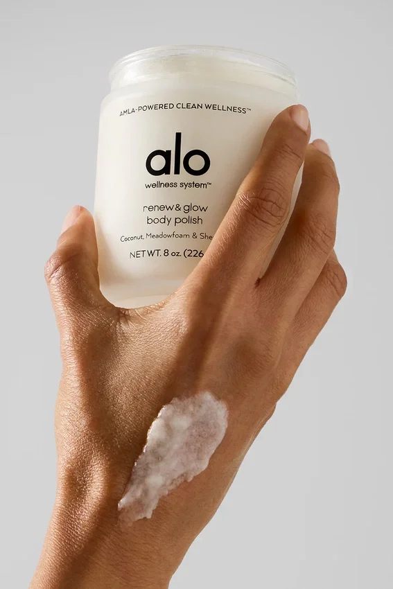 Peeling do pielęgnacji ciała „Renew & Glow”