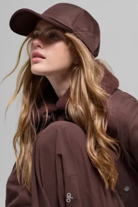 Satynowa czapka Off-Duty – Brownstone