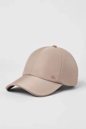 Satynowa czapka Off-Duty – taupe Satyna