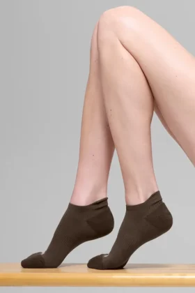 Skarpety sportowe z zakładką unisex – kolor espresso