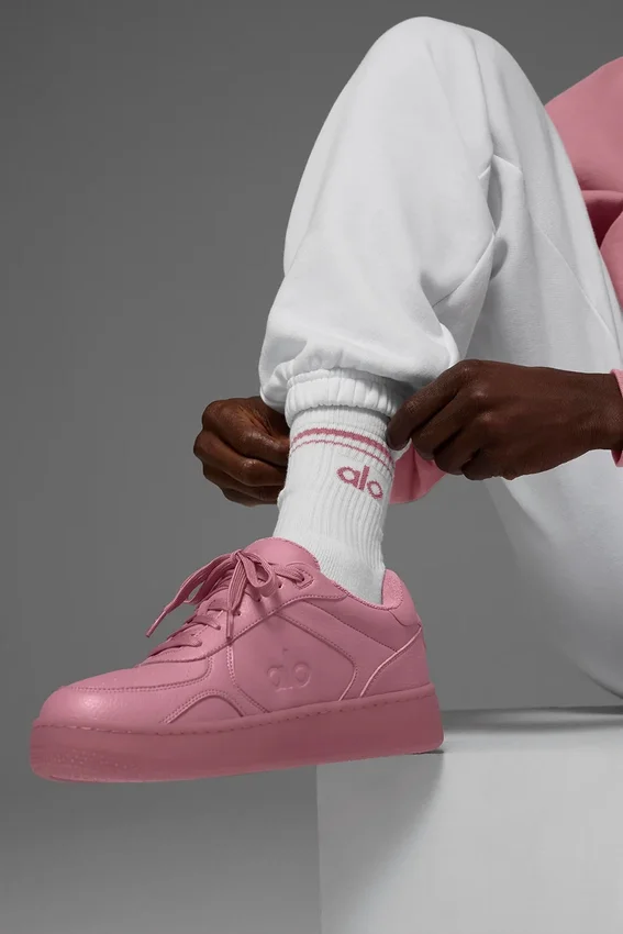 Skarpety unisex typu „half-crew” w stylu retro – białe/różowe „Wild Rose”