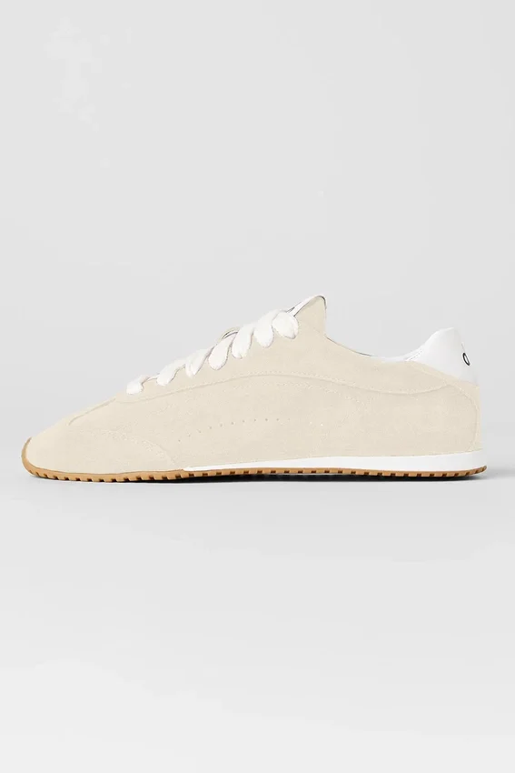 Sneakersy Alo Sunset – kolor piaskowca