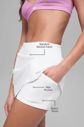 Spódniczka tenisowa High-Waist Airbrush z krojem Good Form – biała