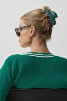Spinka typu „claw clip” w stylu lat 90. – Emerald Isle