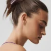 Spinka typu „claw” w stylu lat 90. – „Plum Kiss Clear”