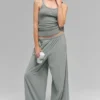 Spodnie Breezy z szerokimi nogawkami (krój regular) – Lunar Grey