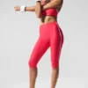 Spodnie capri Airlift High-Waist, supereleganckie, z kontrastowymi wstawkami – Candy Red/White