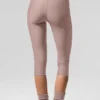 Spodnie capri Airlift High-Waist z siateczką, z wysokim stanem, model „Just Right” – kolor taupe