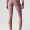 Spodnie capri Airlift Mesh High-Waist w kolorze Smoky Quartz