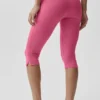 Spodnie capri Alo Softsculpt Shoreline – kolor Paradise Pink