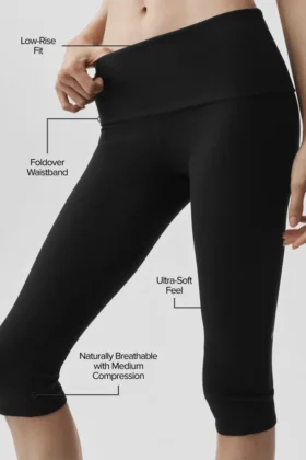 Spodnie capri Alo Softsculpt z niskim stanem i podwiniętym dołem – czarne