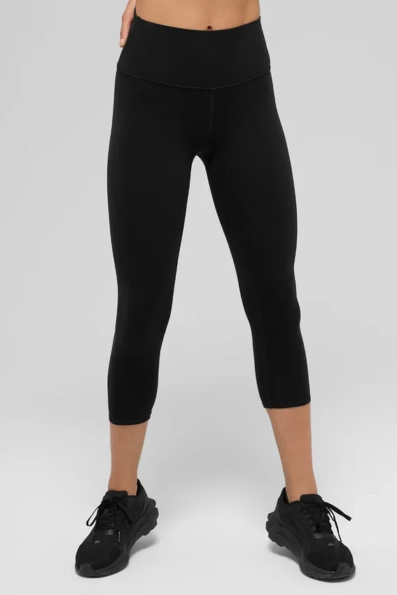 Spodnie capri Alo z High-Waist Airbrush i nadrukiem Airbrush | Legginsy damskie