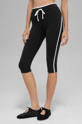 Spodnie capri High-Waist Airbrush z krojem Race Pace – czarne/białe