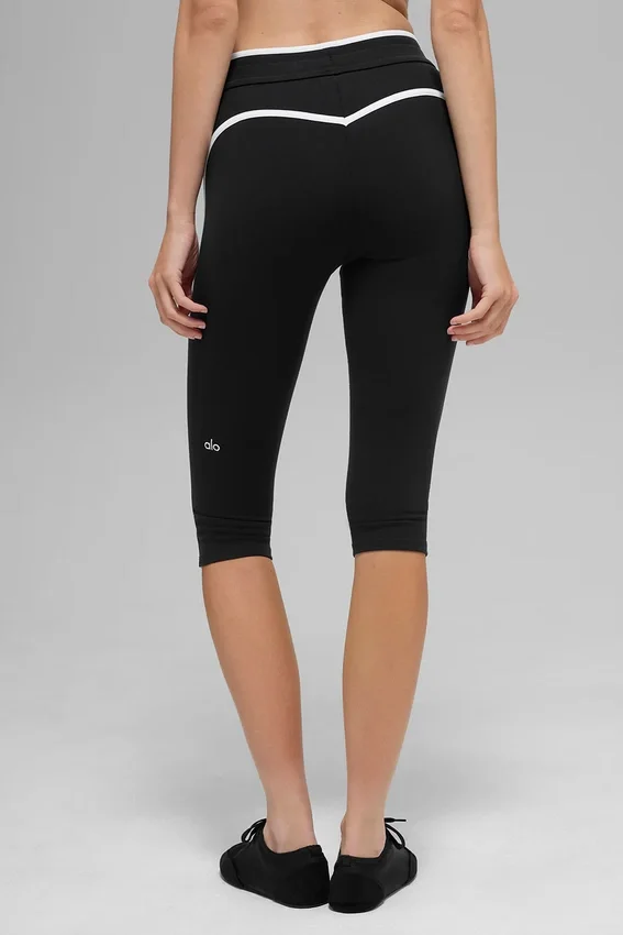 Spodnie capri High-Waist Airbrush z krojem Race Pace – czarne/białe