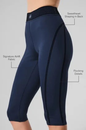 Spodnie capri z linii „High-Waist” marki Airlift – granatowe