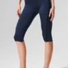 Spodnie capri z linii „High-Waist” marki Airlift – granatowe