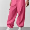 Spodnie cargo Megastar z niskim stanem – kolor Paradise Pink